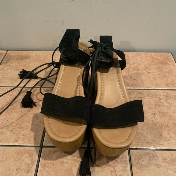 Steve Madden Shannnon Platform Leather Sandals Black size 10 - Picture 3 of 14